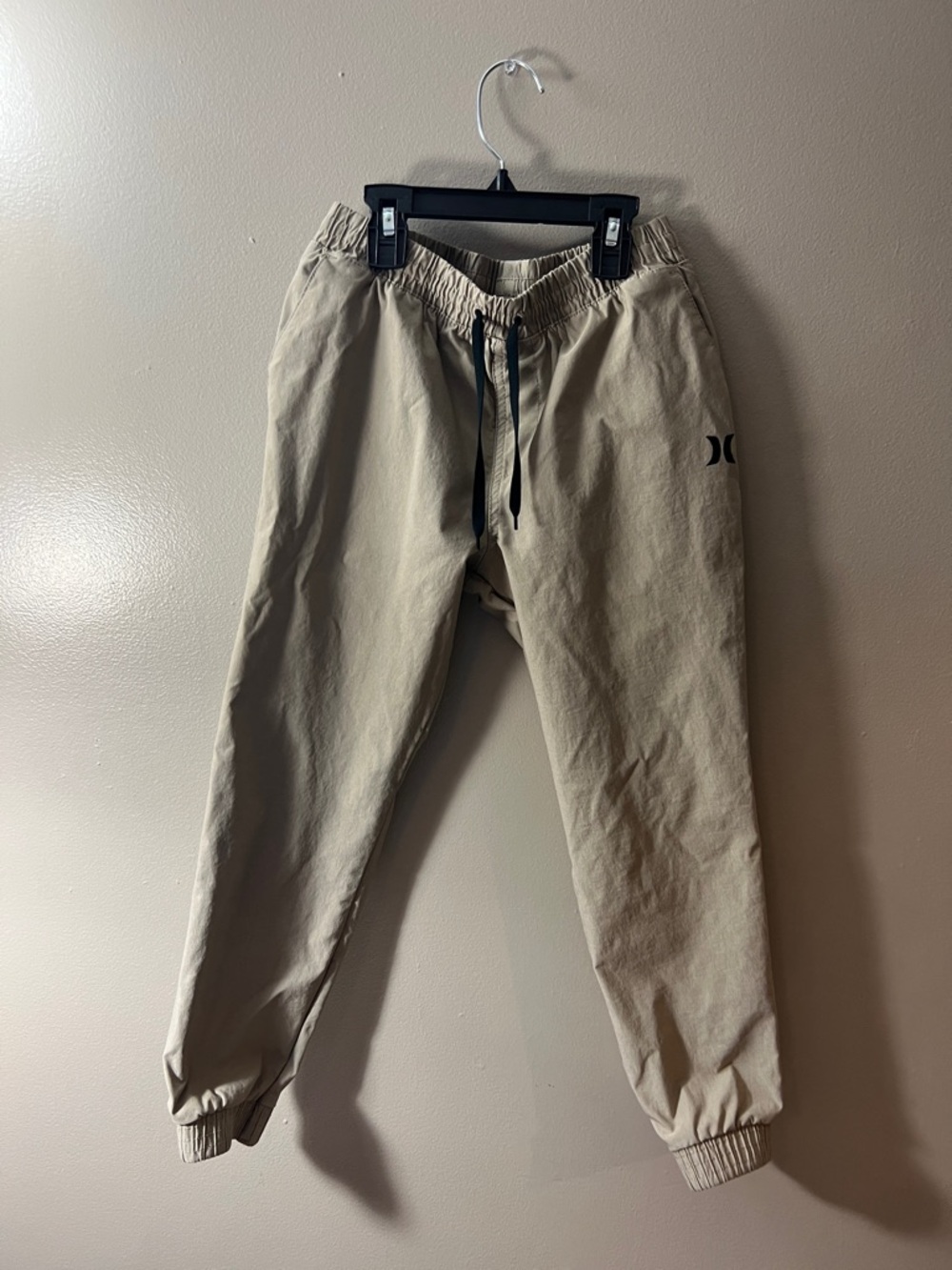 Hurley Logo Tan Joggers - Picture 3 of 6
